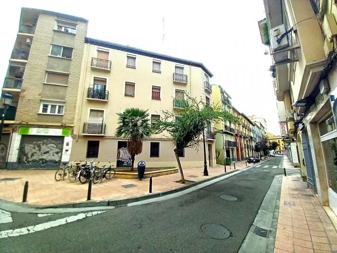 Fotografía Cantín y Gamboa, centro, dos habitaciones y salón 